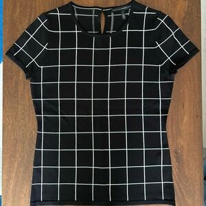WHBM Black White Windowpane Short Sleeve Knit Top